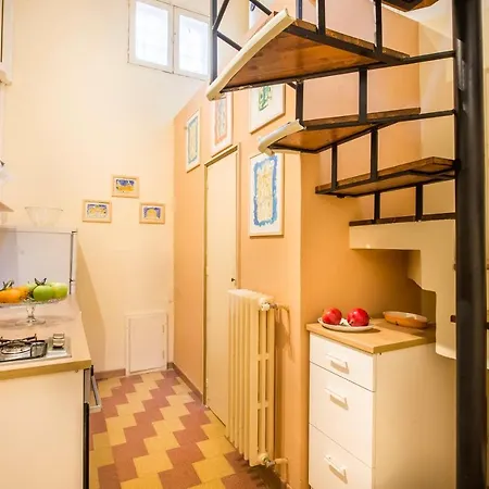 Hébergement de vacances Casa D'arte Ugdulena Con Piscina E Terrazza Palerme