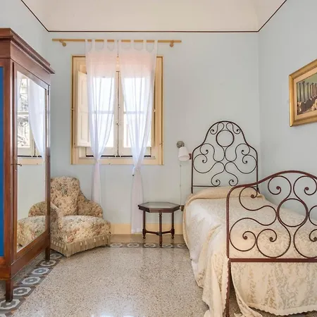Hébergement de vacances Casa D'arte Ugdulena Con Piscina E Terrazza Palerme