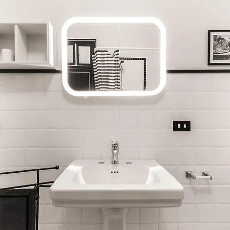 Casa D'arte Ugdulena Con Piscina E Terrazza * Palermo